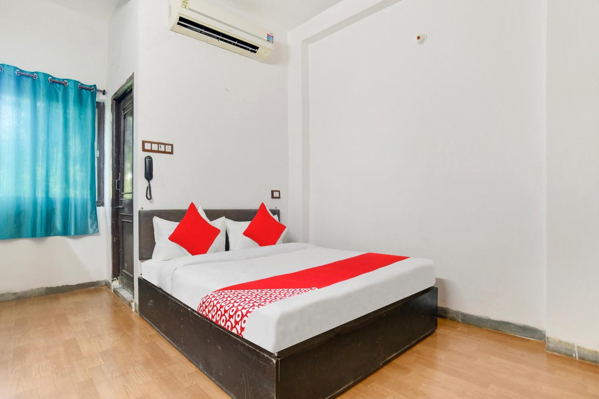 Oyo Flagship Hotel Shree United Indore Esterno foto
