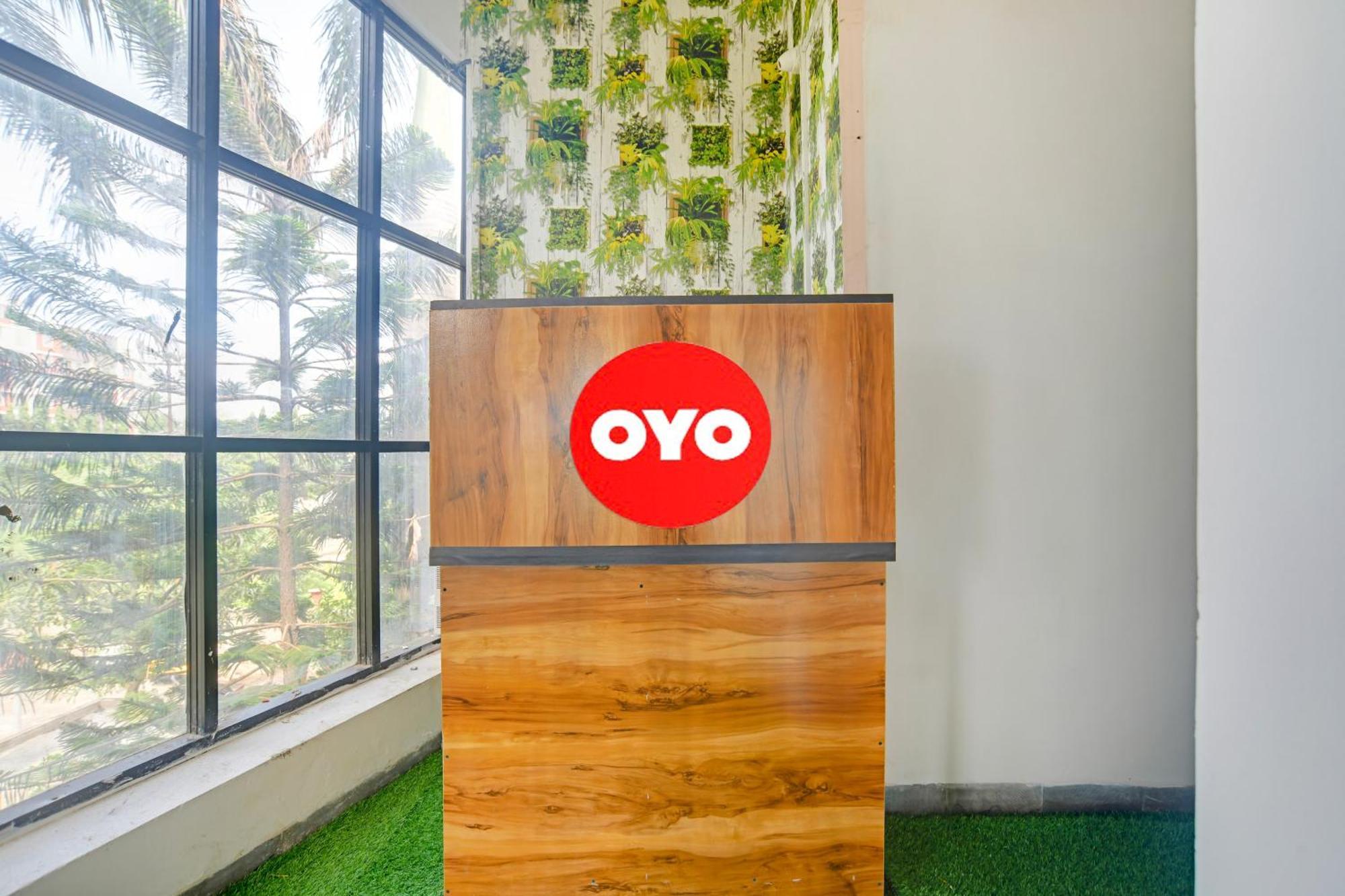 Oyo Flagship Hotel Shree United Indore Esterno foto